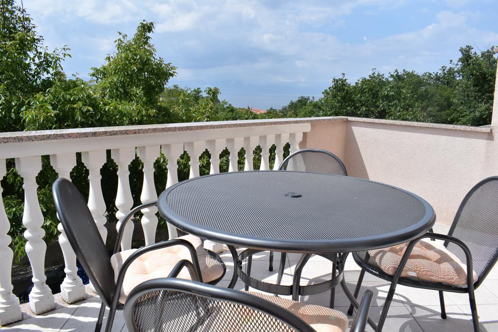 Apartments Green Oasis Malinska Zewnętrze zdjęcie