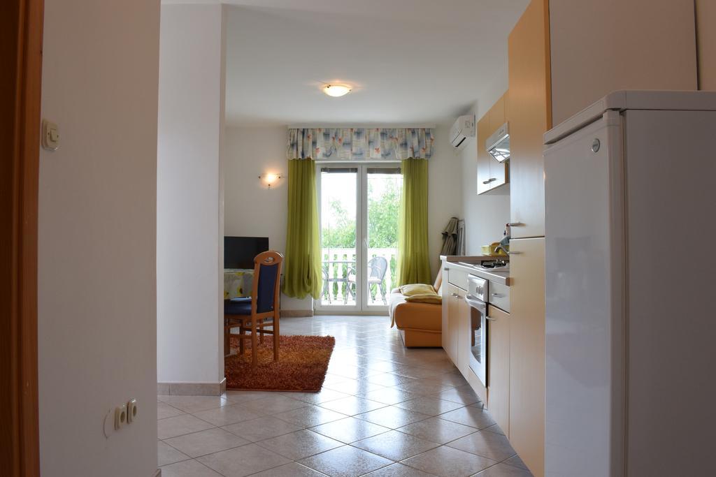Apartments Green Oasis Malinska Zewnętrze zdjęcie